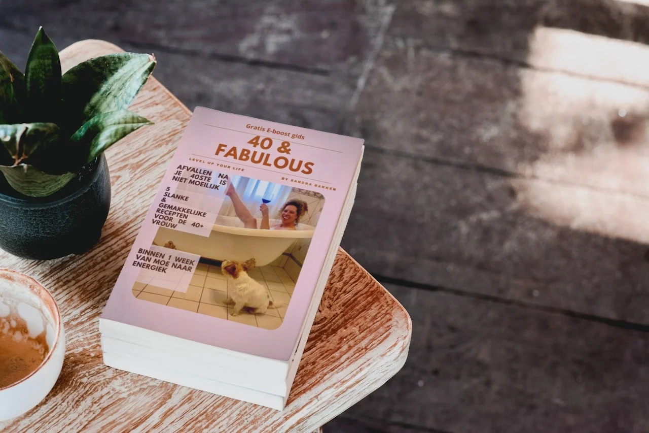 Mockup e-book 40 and fabulous